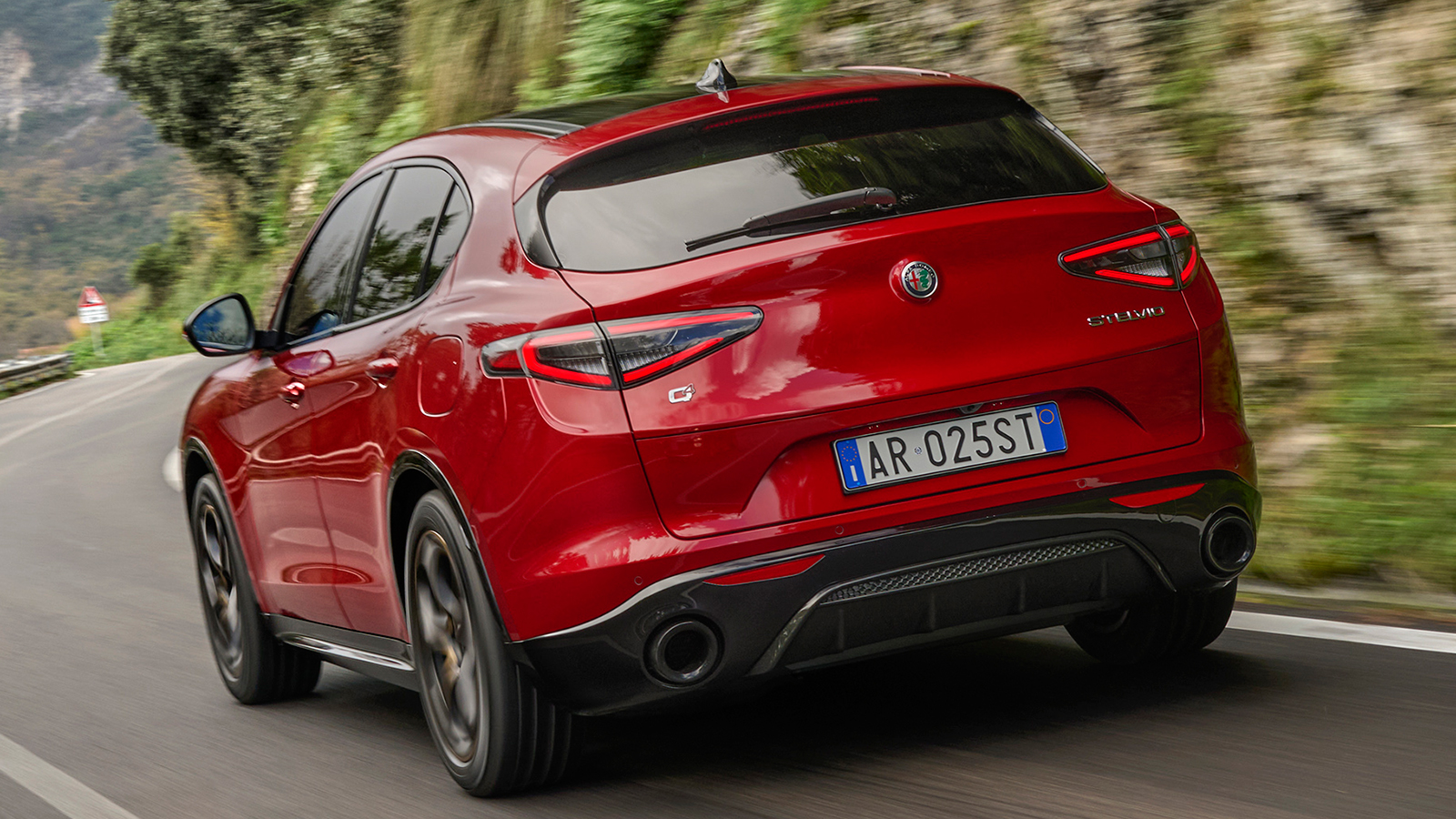 Η νέα έκδοση Intensa είναι η κορυφαία της Alfa Romeo